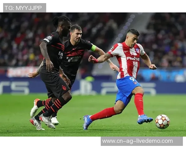 利物浦与马竞欧冠对决回顾激情四溢的经典战役与战术较量